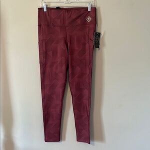 New! Concealed Casuals Girls with guns Conceal Carry Leggings Burgundy Large NWT